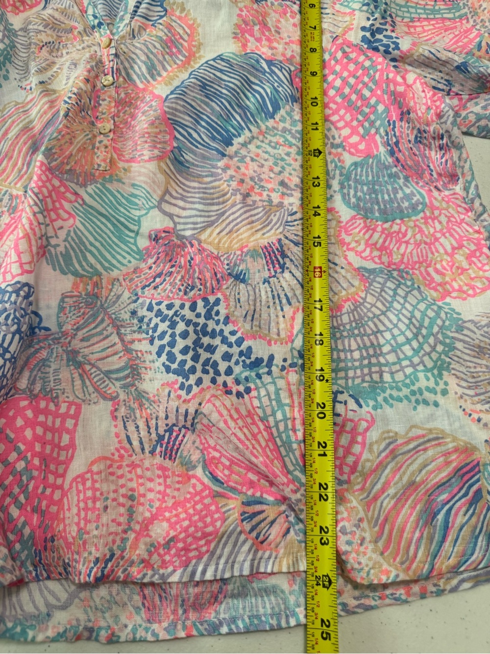 Lilly Pulitzer Seacoast Linen Caprina Roar Of The Seas Puff Sleeve Top Medium - Picture 12 of 13